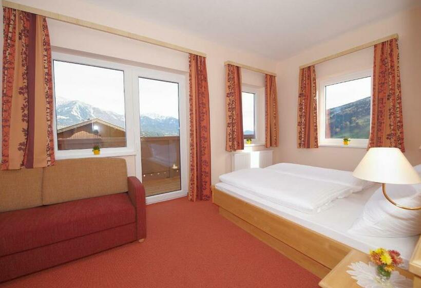 חדר סטנדרט, Pariente