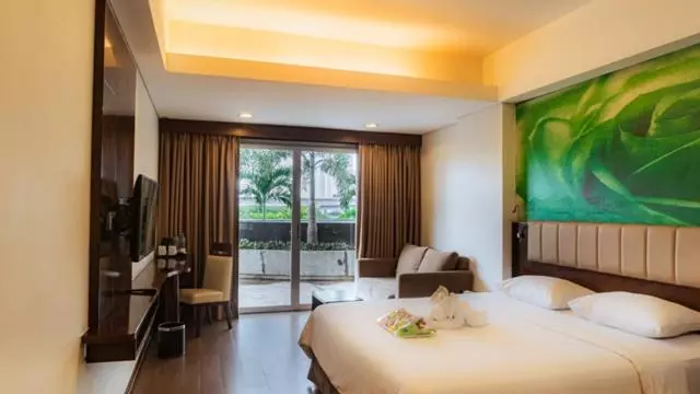 Deluxe Zimmer mit Balkon, Primebiz  Cikarang