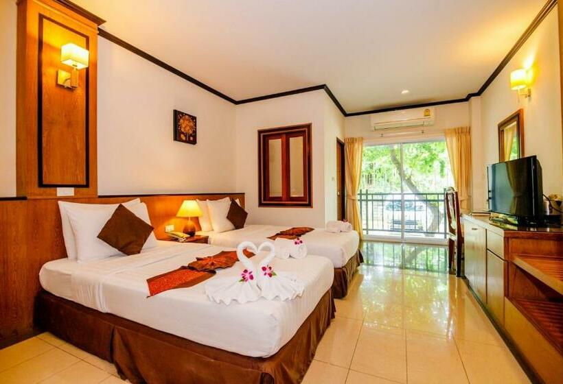 غرفة ديلوكس, Rapeepan Ville