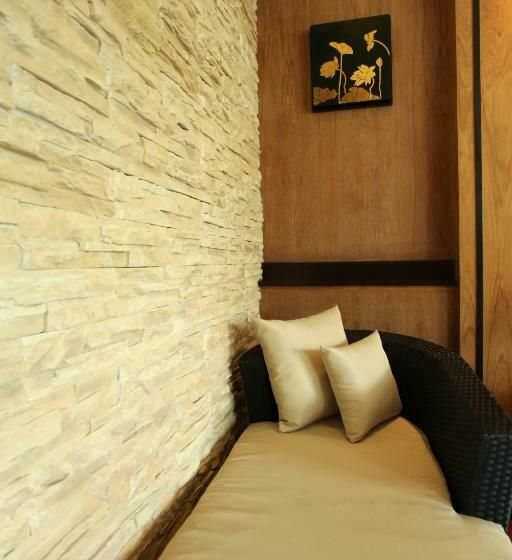 غرفة بريميوم, Rapeepan Ville