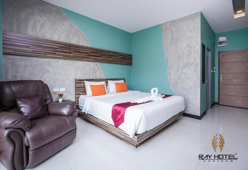חדר אקזקיוטיב, Ray Hotel Buriram