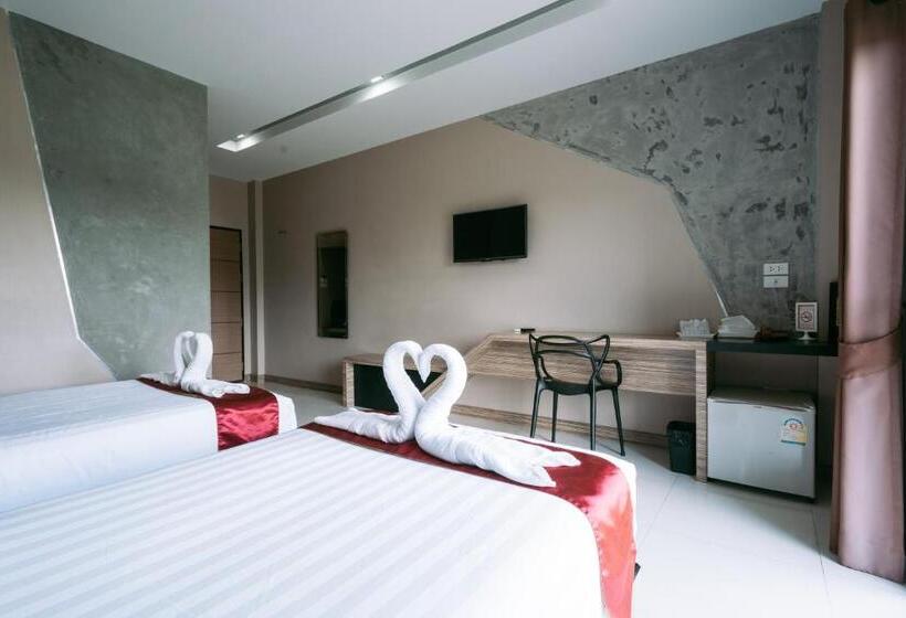 חדר דלוקס, Ray Hotel Buriram