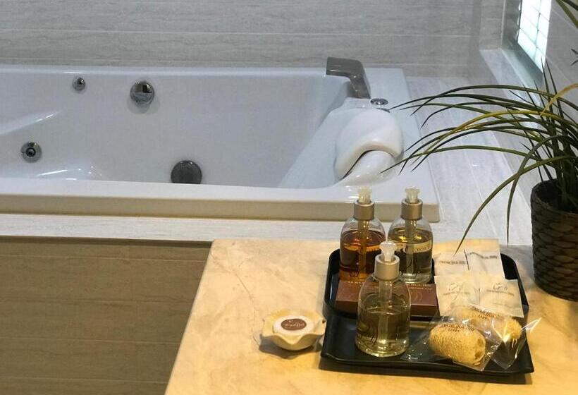 패밀리 스위트, Riche Hua Hin Hotel   Sha Plus