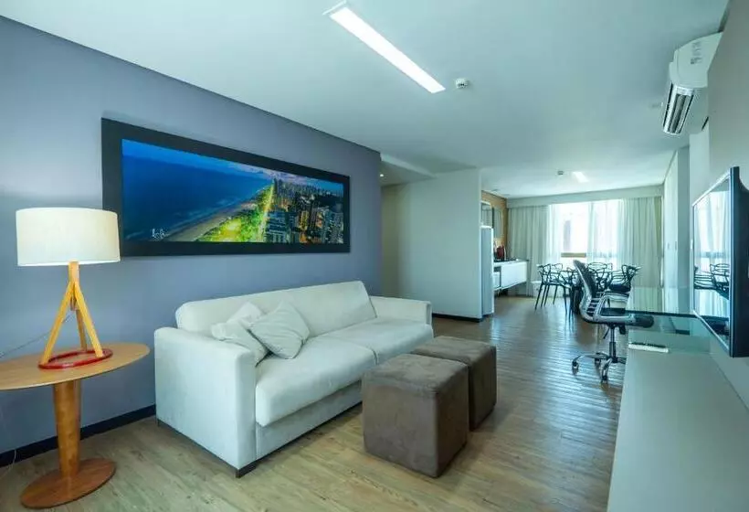 سوییت خانوادگی, Roomo Praia De Boa Viagem Residencial