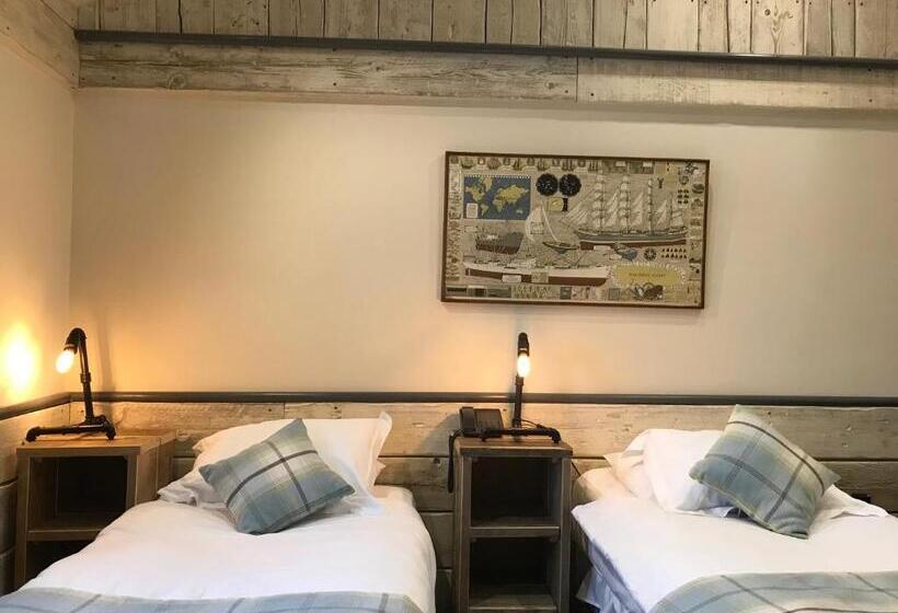 חדר אקונומי, South Causey Inn