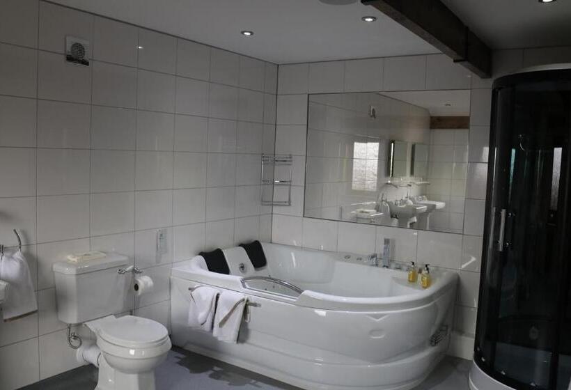 חדר סטנדרט עם ג'קוזי, South Causey Inn