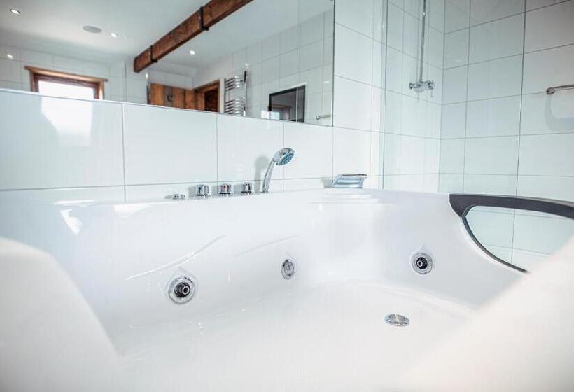 Дом 1 Спальня, South Causey Inn