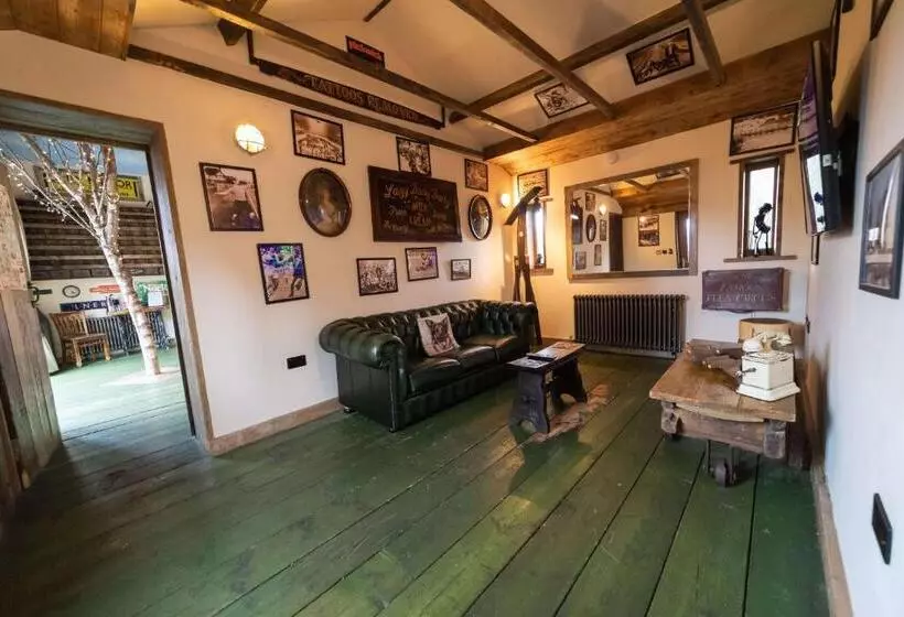 １ベッドルームハウス, South Causey Inn