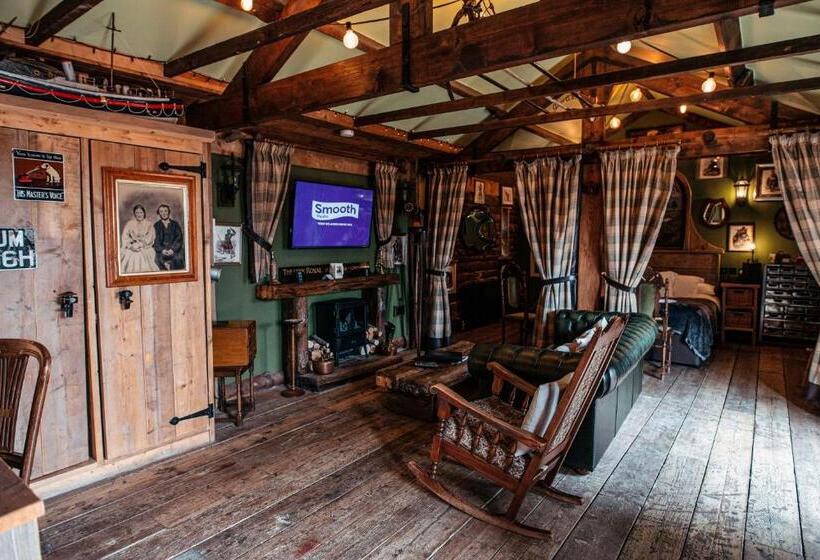 Хижина, South Causey Inn