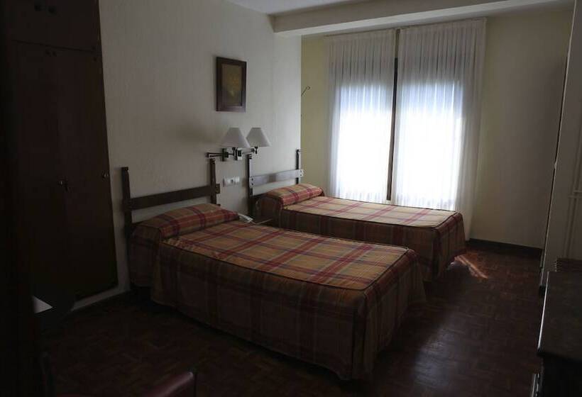 스탠다드 룸, Termas De Liérganes