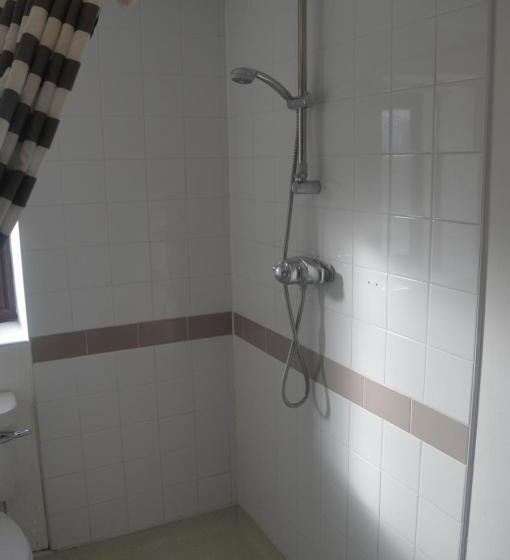 스탠다드 룸, The Queen Victoria