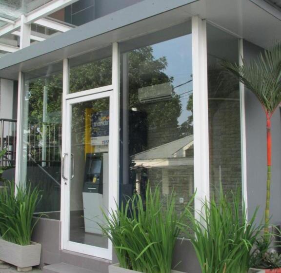 اتاق استاندارد, Dk Belstar Hotel Belitung