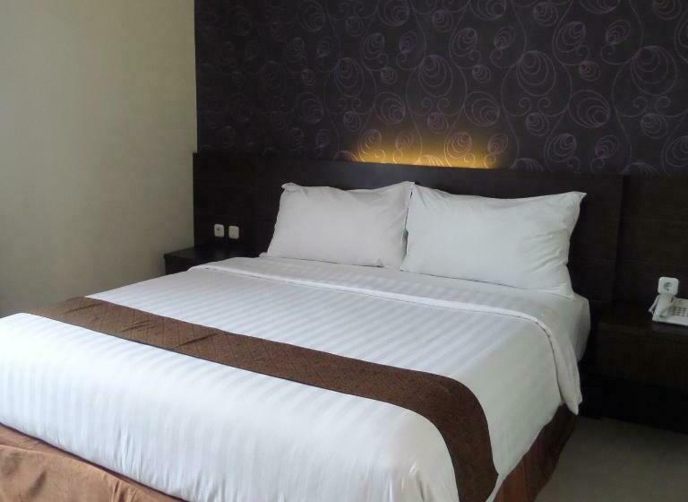 Номер Deluxe, Nueve Malioboro Hotel Yogyakarta