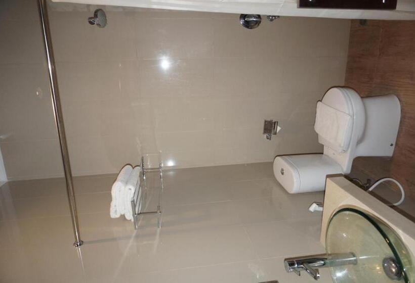 Номер Superior, Nueve Malioboro Hotel Yogyakarta