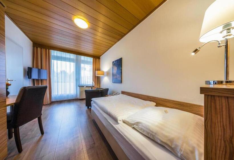 舒适型单人间, Parkhotel Pyrmont