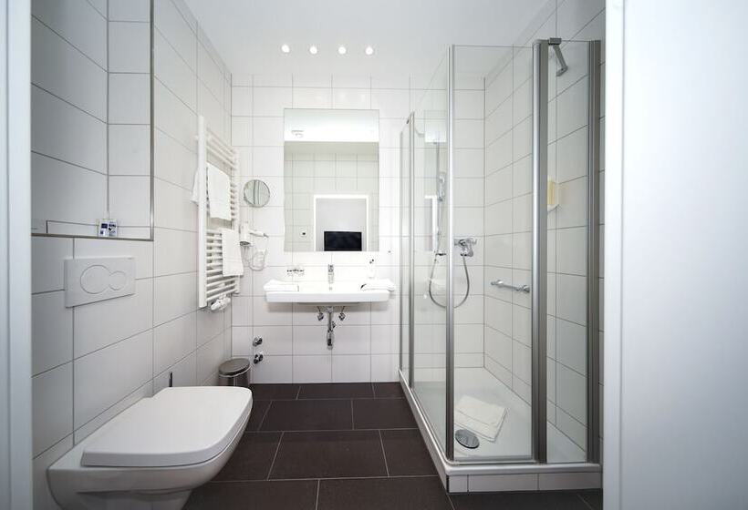 Номер Комфорт, Parkhotel Pyrmont