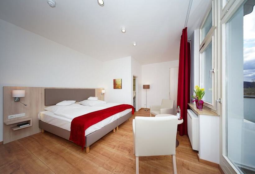 Номер Комфорт, Parkhotel Pyrmont