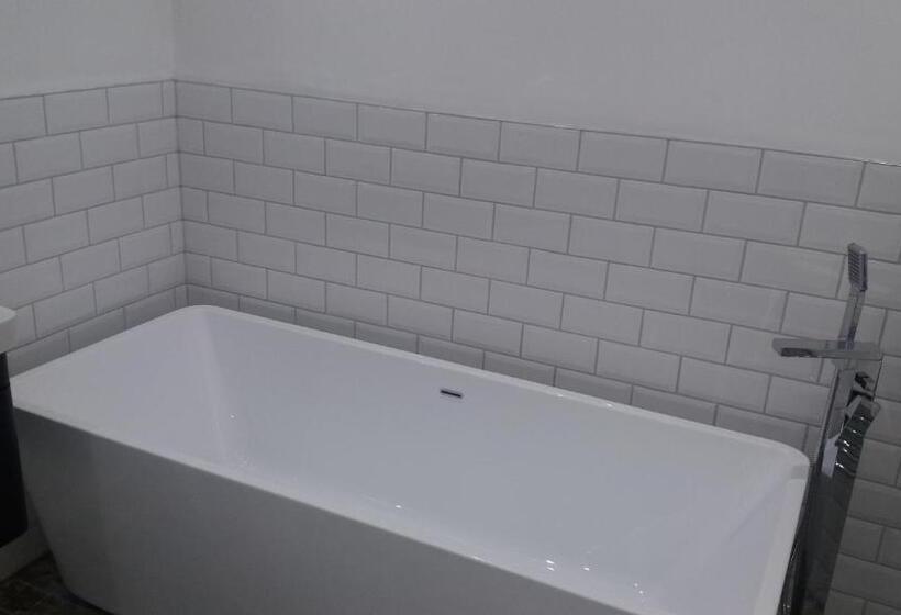 سوئیت جونیور با چشمانداز باغ, Wortley Hall Sheffield