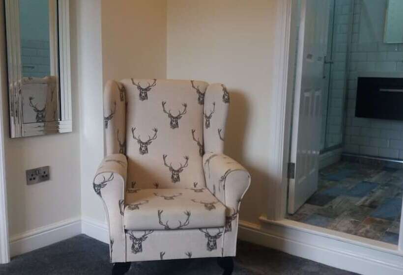 سوئیت جونیور با چشمانداز باغ, Wortley Hall Sheffield