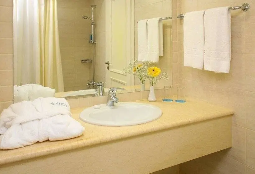 １ベッドルームアパートメント, Aliathon Ionian