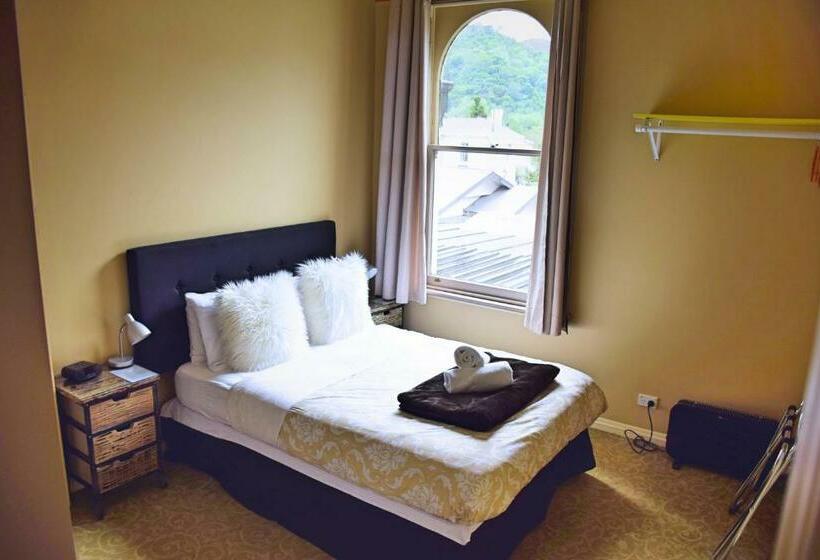 غرفة قياسية, The Prince Albert Backpackers & Bar