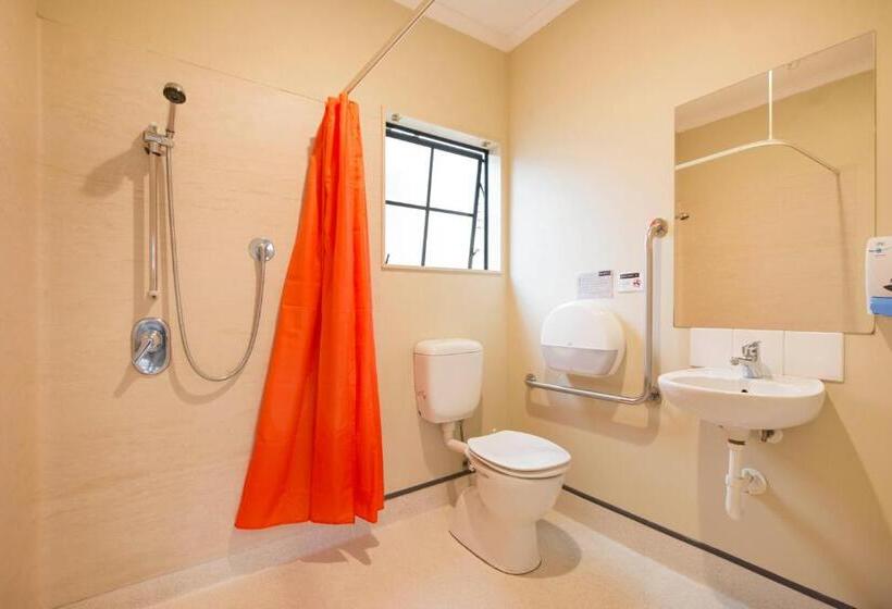 Кровать в Общей Комнате, The Prince Albert Backpackers & Bar