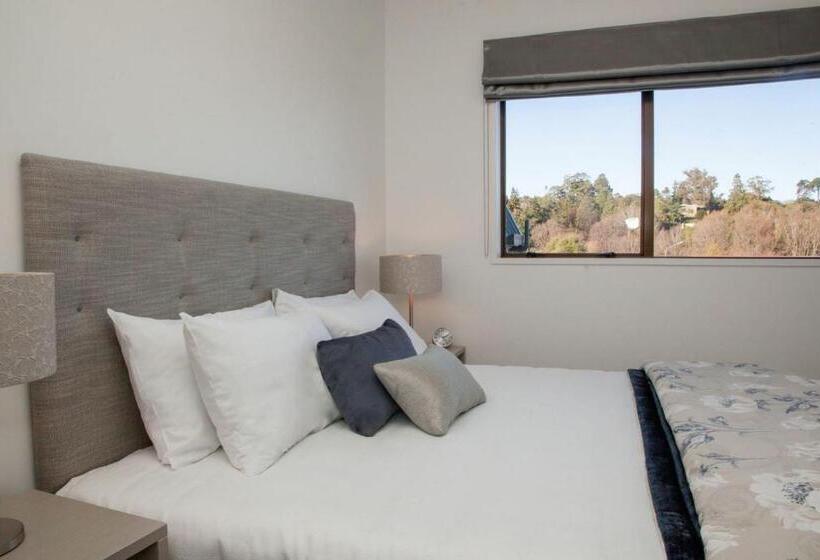 آپارتمان 2 خوابه, Aria On Bank