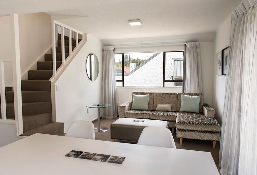 آپارتمان 2 خوابه, Aria On Bank