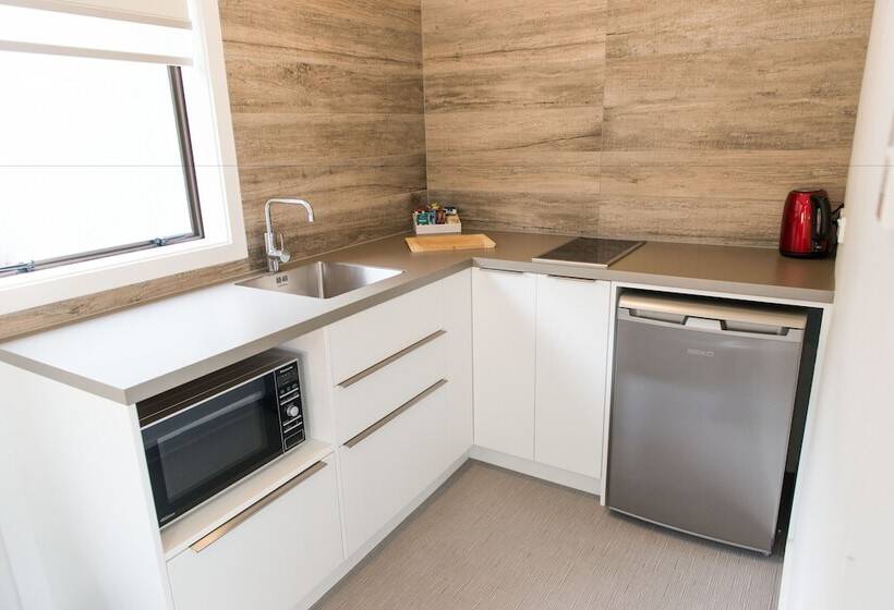 2 Sovrums Lägenhet, Aria On Bank