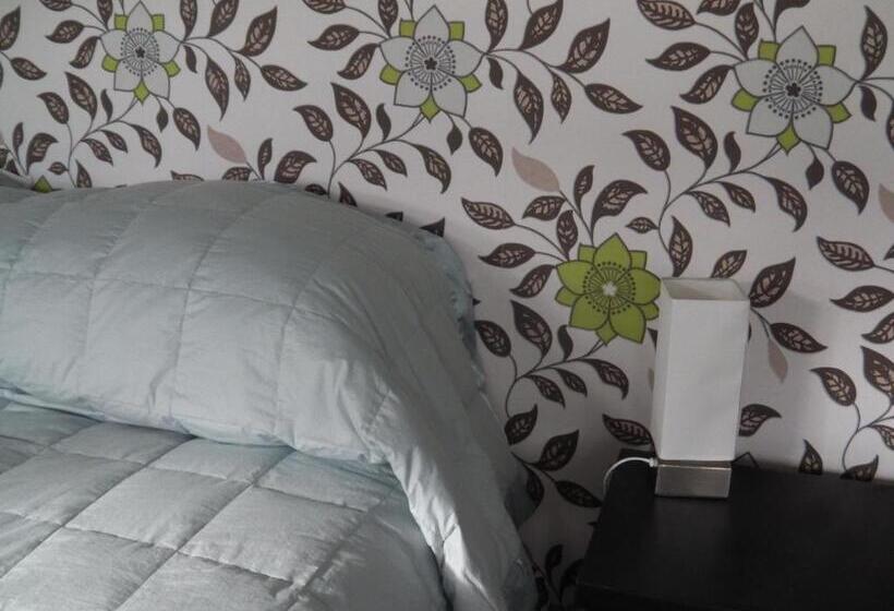 Шале 1 Спальня, Golf Course Road Chalets