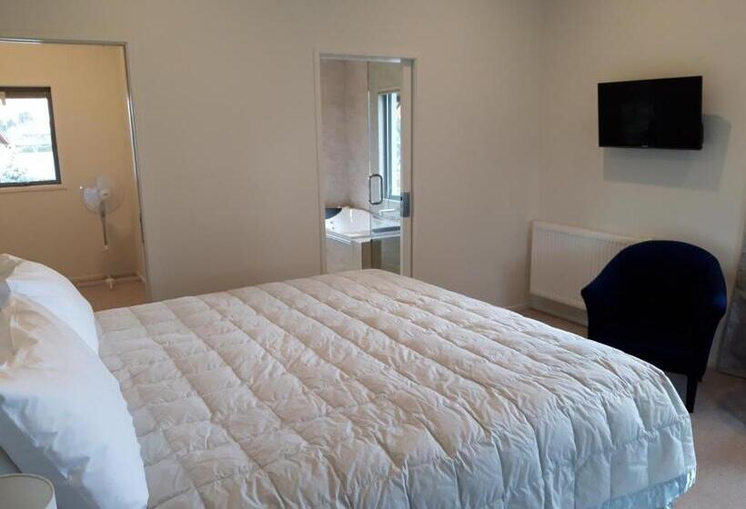 غرفة قياسية سرير كينج, Golf Course Road Chalets