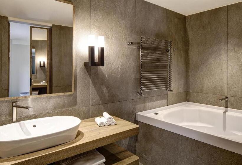 Люкс, Grand Hotel Courmayeur Mont Blanc, By R Collection Hotels