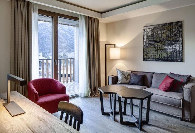 Номер Deluxe, Grand Hotel Courmayeur Mont Blanc, By R Collection Hotels