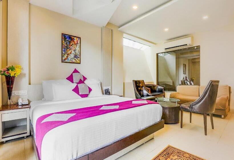 Номер Deluxe с Гидромассажем, Grandeur De Sanchi  Luxury Beach Resort & Spa