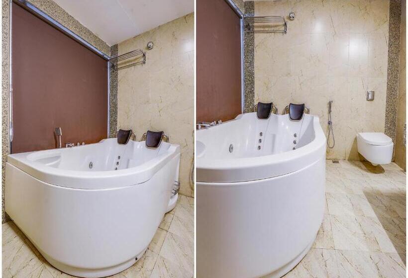 Номер Deluxe с Гидромассажем, Grandeur De Sanchi  Luxury Beach Resort & Spa