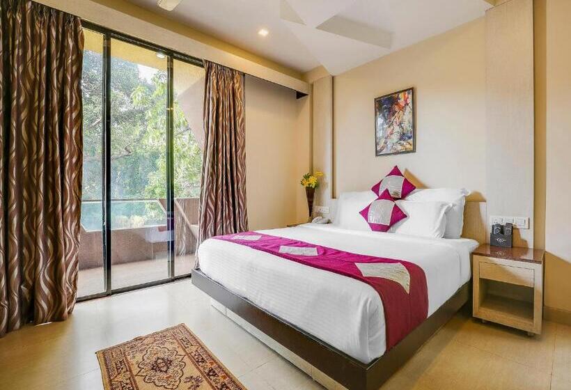 디럭스 자쿠지룸, Grandeur De Sanchi  Luxury Beach Resort & Spa