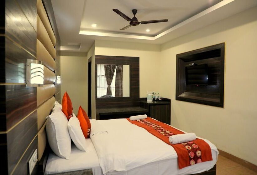 Номер Deluxe, Grandeur De Sanchi  Luxury Beach Resort & Spa