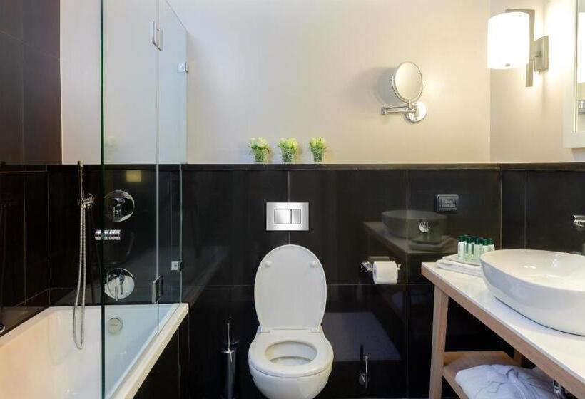 Номер Deluxe Вид на Сад, Herods Herzliya