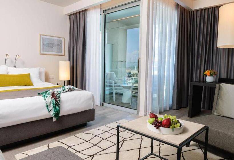 Представительский люкс с видом, Herods Herzliya