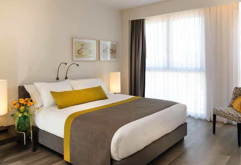 Люкс Вид на Море, Herods Herzliya