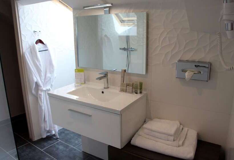 חדר סטנדרט יחיד, L Esturgeon