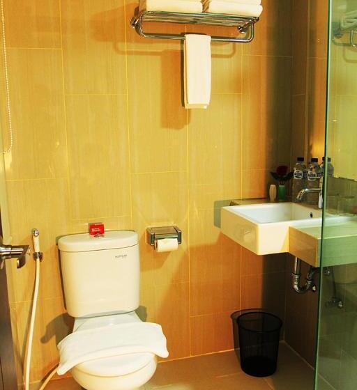 Номер Deluxe, Merapi Merbabu Hotels Bekasi