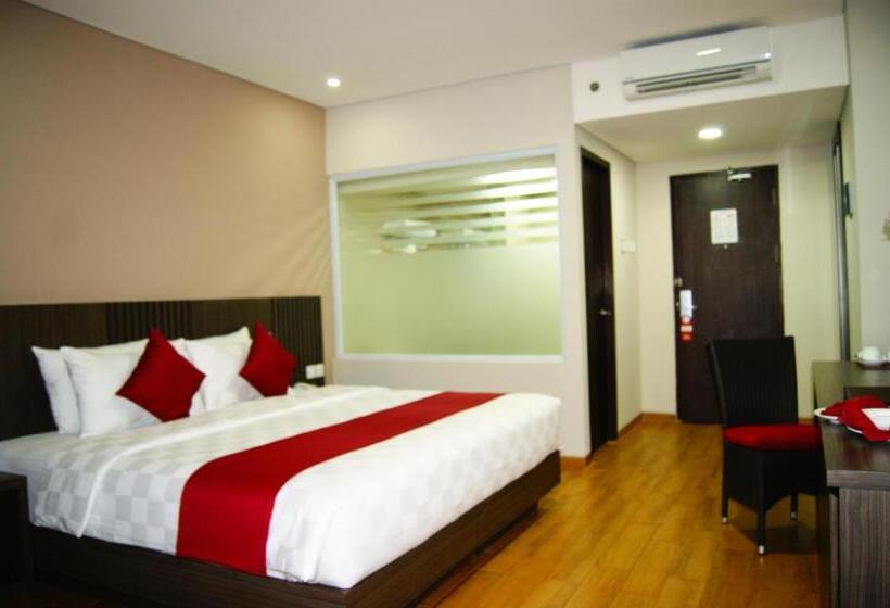 Номер Deluxe, Merapi Merbabu Hotels Bekasi
