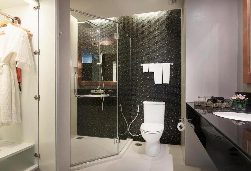 غرفة ديلوكس مطلة على حمام السباحة, Mida Grande Hotel Dhavaravati Nakhon Pathom Sha Plus