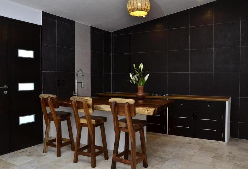 דירת חדר, Rockaway