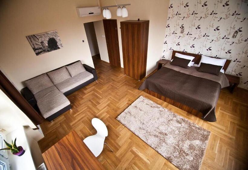 Семейный Номер, Sasone Rooms