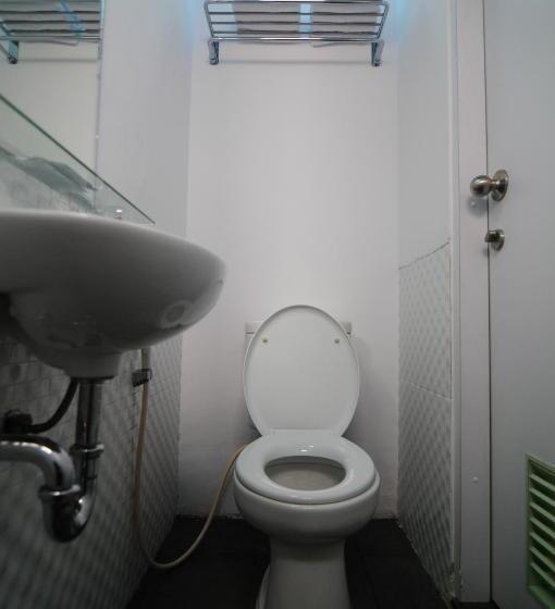 اتاق استاندارد, Swift Inn Aeropolis Airport