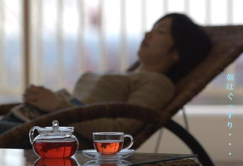 Президентский Люкс, Terrace Garden Mihama Resort