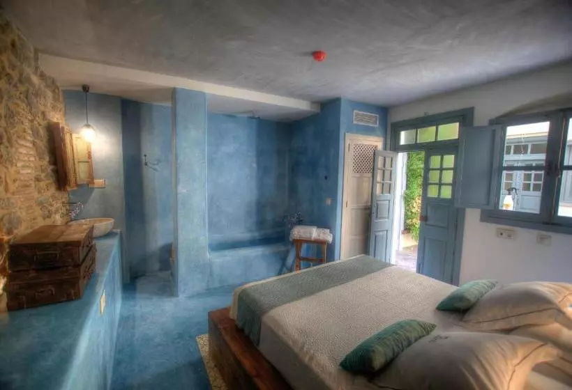 اتاق کلاسیک, The Riad  Adults Only