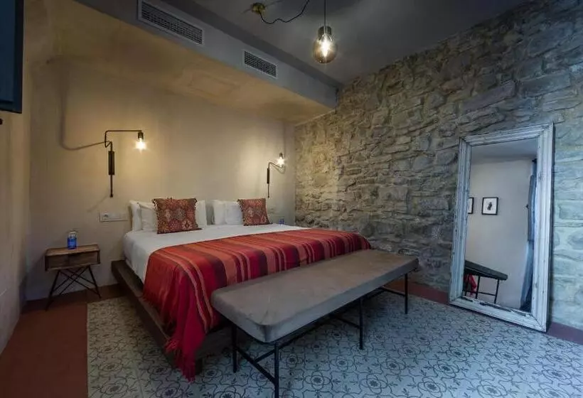 سوییت جونیور, The Riad  Adults Only